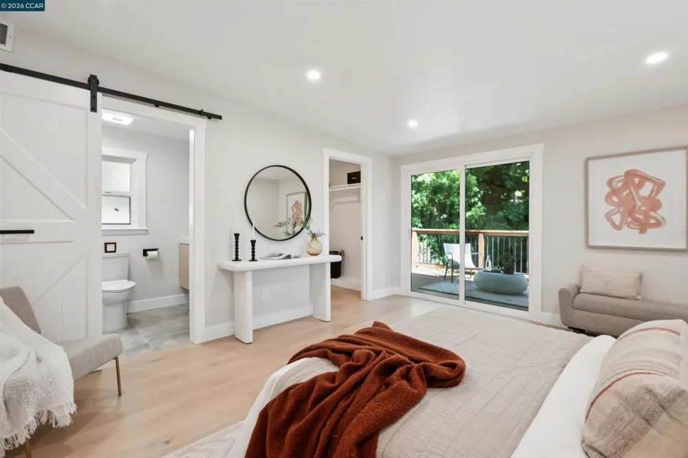 50 Overhill Rd Orinda, CA 94563