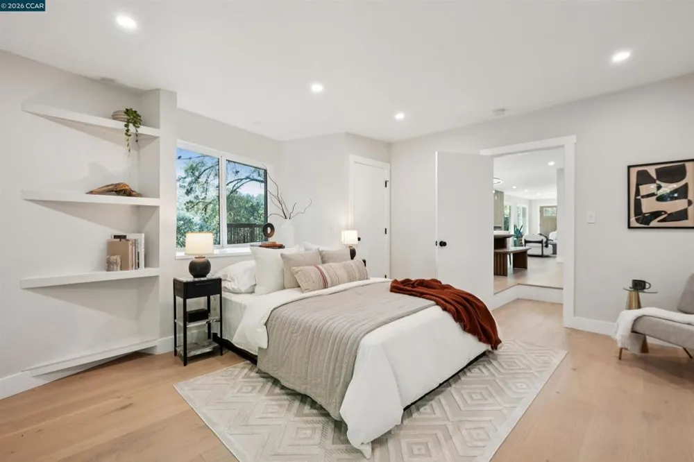 50 Overhill Rd Orinda, CA 94563