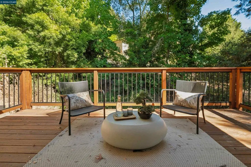 50 Overhill Rd Orinda, CA 94563