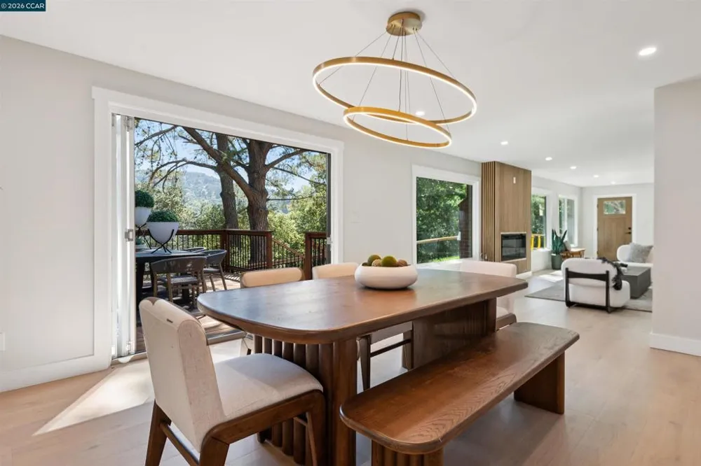 50 Overhill Rd Orinda, CA 94563