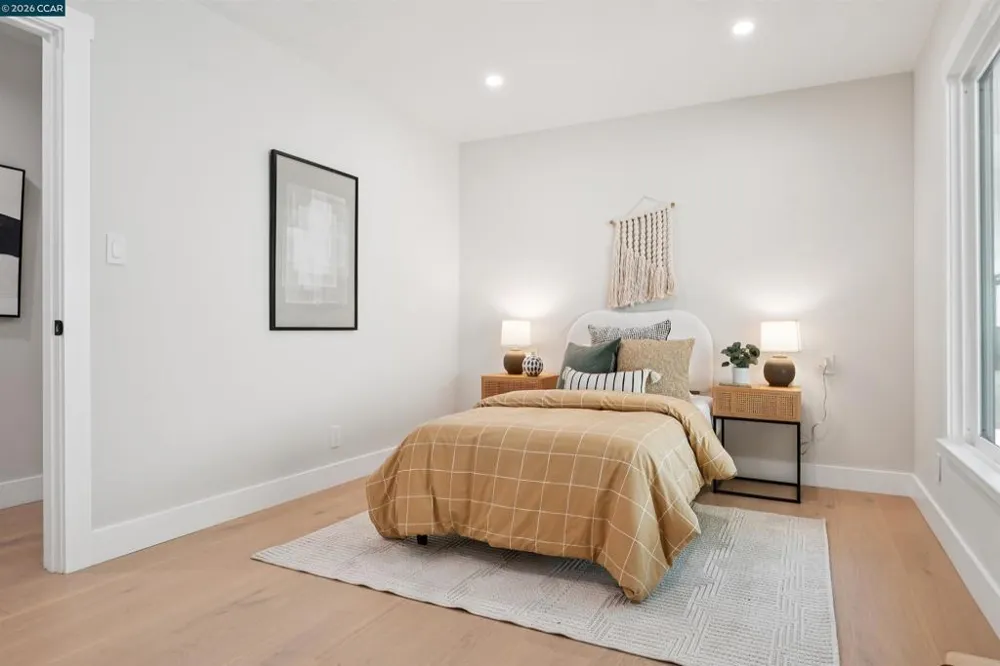 50 Overhill Rd Orinda, CA 94563