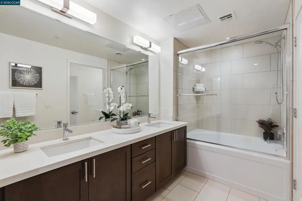 1000 Dewing Ave #104 Lafayette, CA 94549