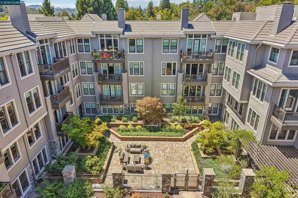 1000 Dewing Ave #104 Lafayette, CA 94549