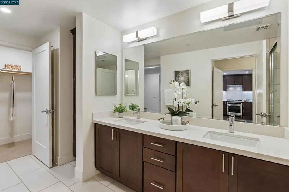 1000 Dewing Ave #104 Lafayette, CA 94549
