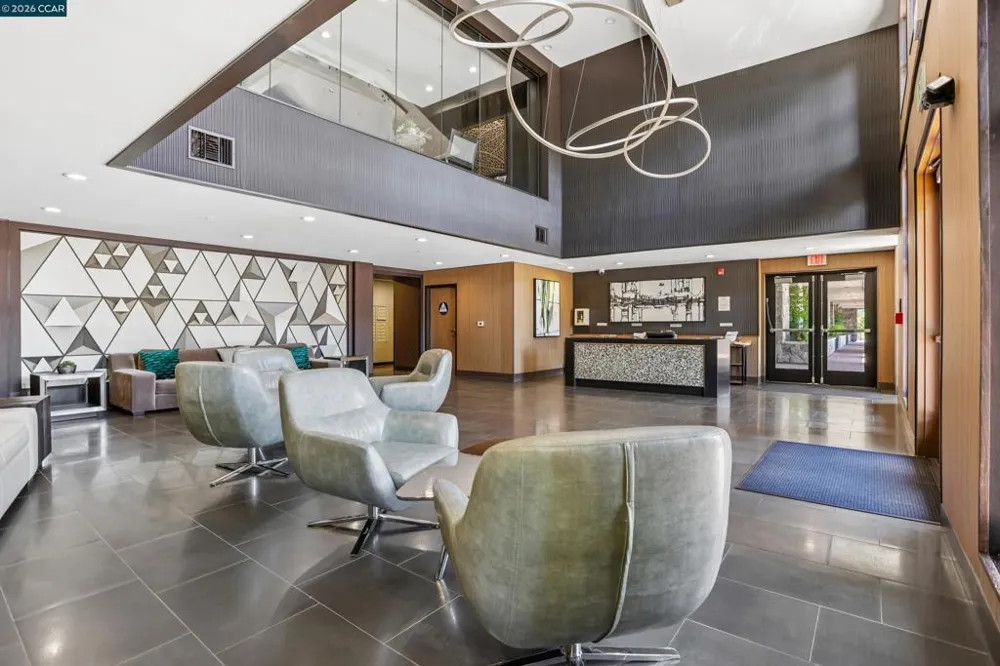 1000 Dewing Ave #104 Lafayette, CA 94549