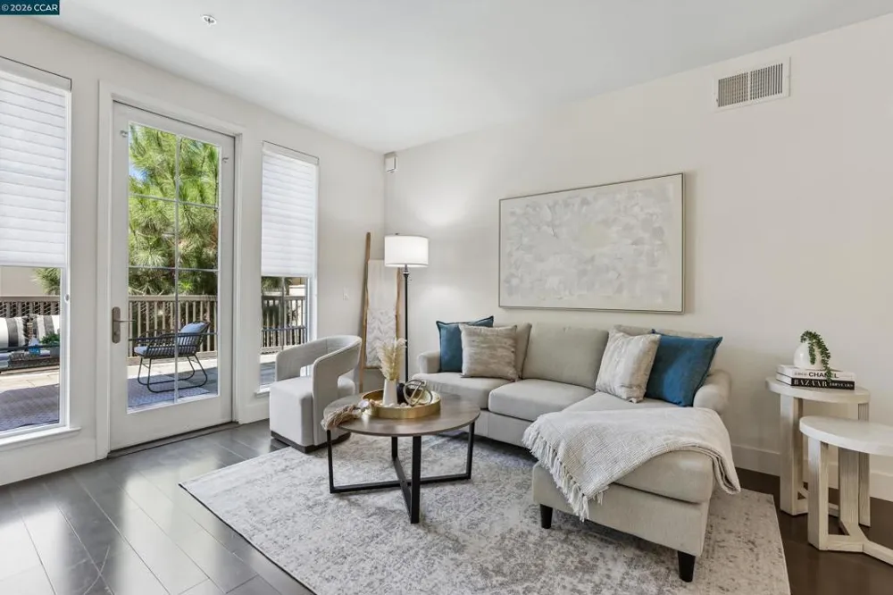 1000 Dewing Ave #104 Lafayette, CA 94549