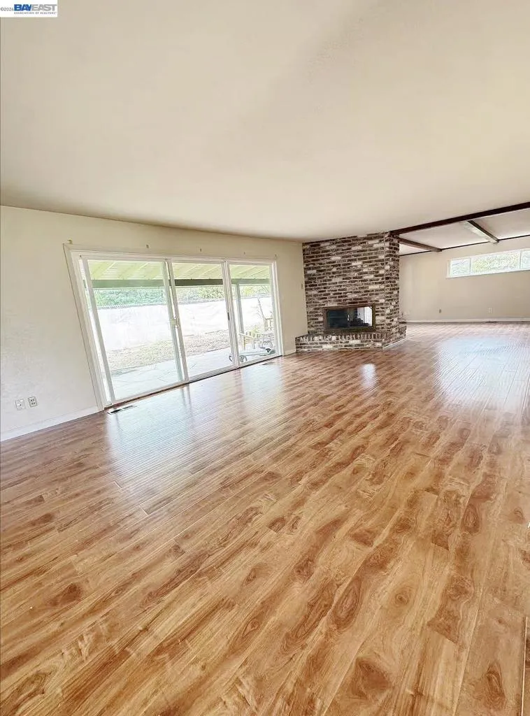 2465 W Benjamin Holt Dr Stockton, CA 95207
