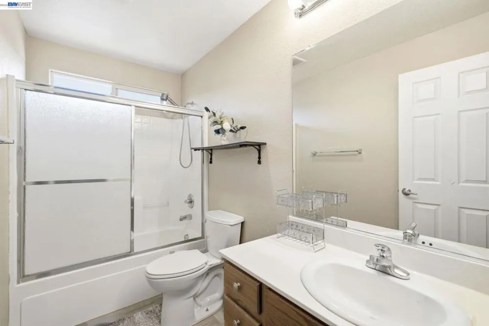 1015 Downing Cir Lincoln, CA 95648