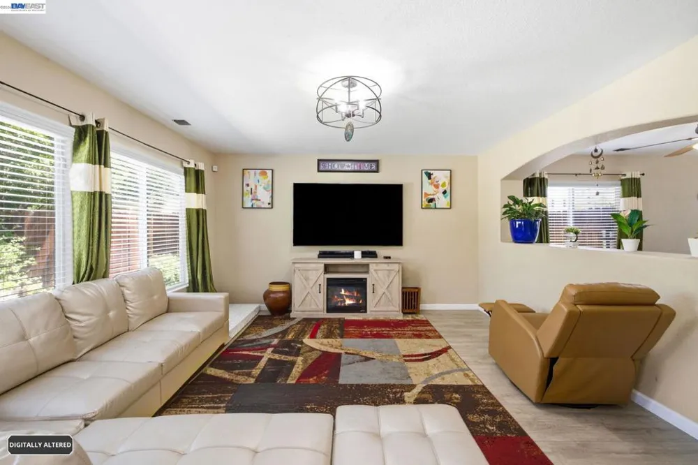 1015 Downing Cir Lincoln, CA 95648