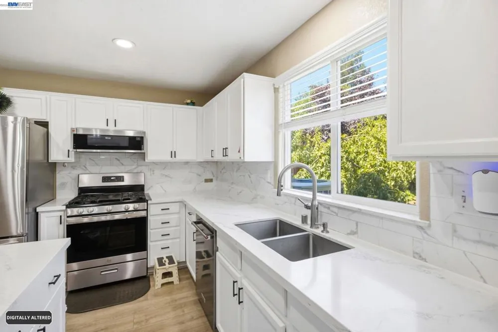 1015 Downing Cir Lincoln, CA 95648
