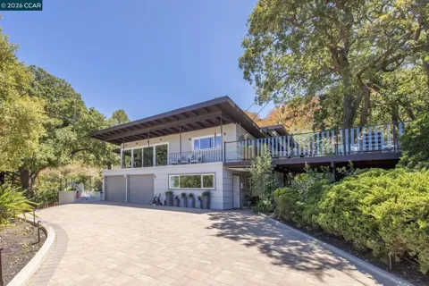 15 Loma Vista