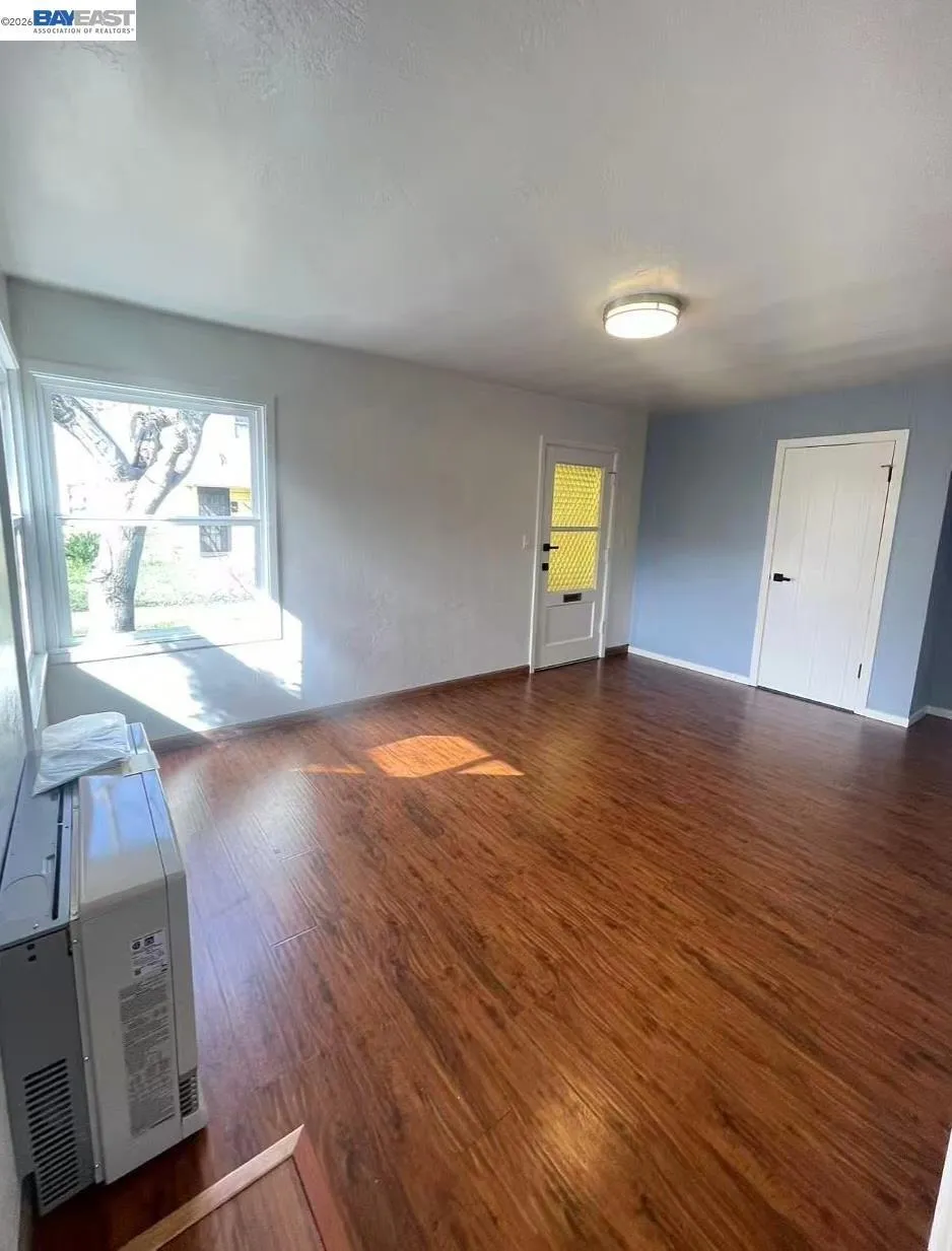 318 Cypress St #D Alameda, CA 94501