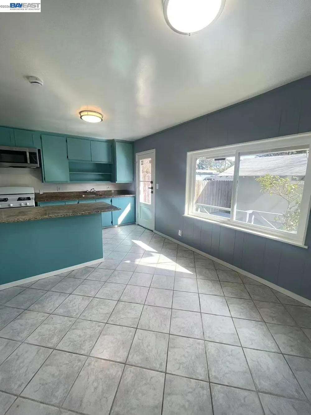318 Cypress St #D Alameda, CA 94501