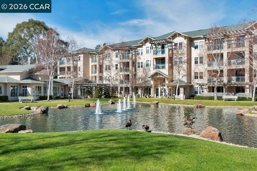 1860 Tice Creek Dr #1206 Walnut Creek, CA 94595