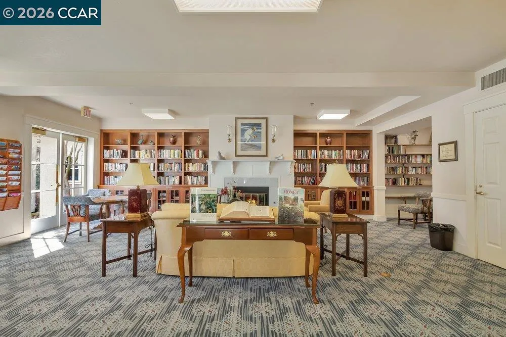 1860 Tice Creek Dr #1206 Walnut Creek, CA 94595