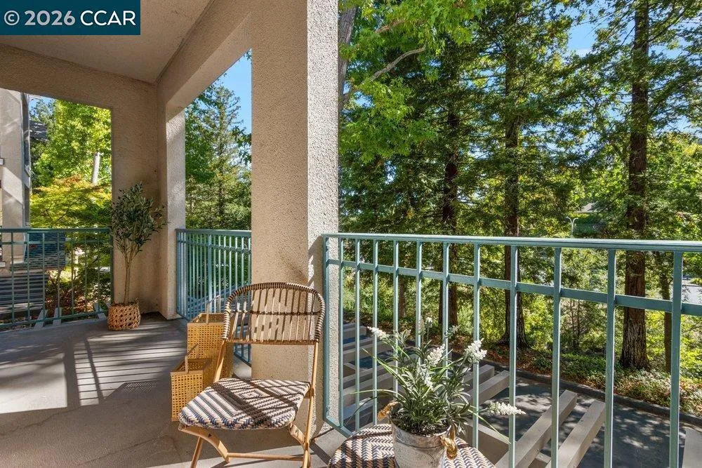 1860 Tice Creek Dr #1206 Walnut Creek, CA 94595