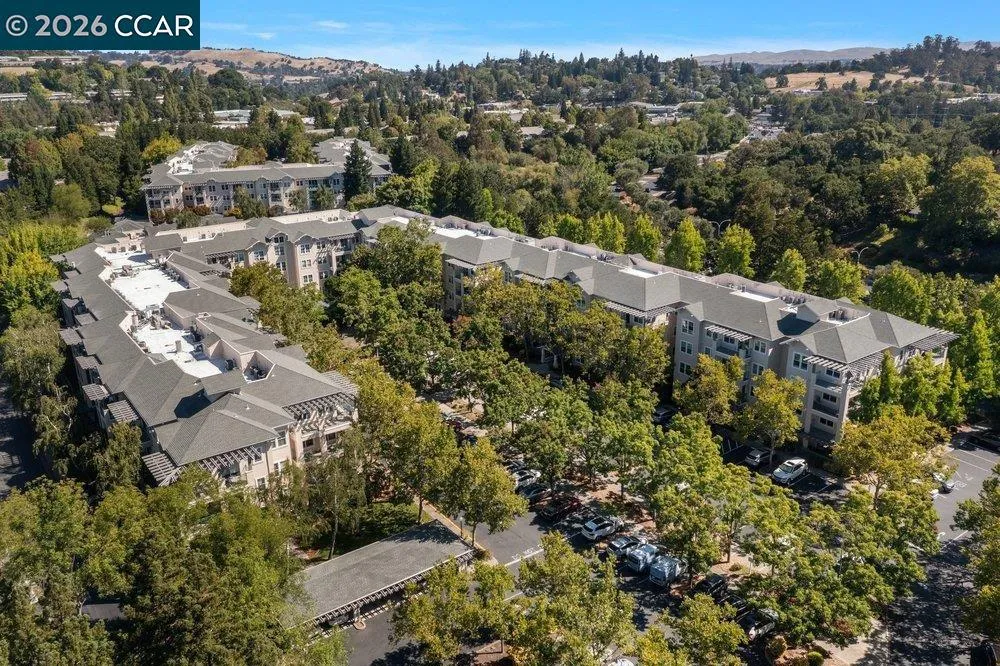 1860 Tice Creek Dr #1206 Walnut Creek, CA 94595