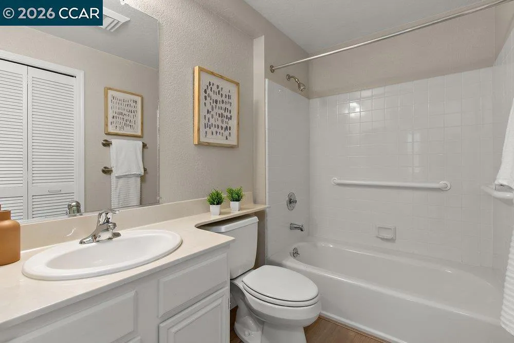 1860 Tice Creek Dr #1206 Walnut Creek, CA 94595