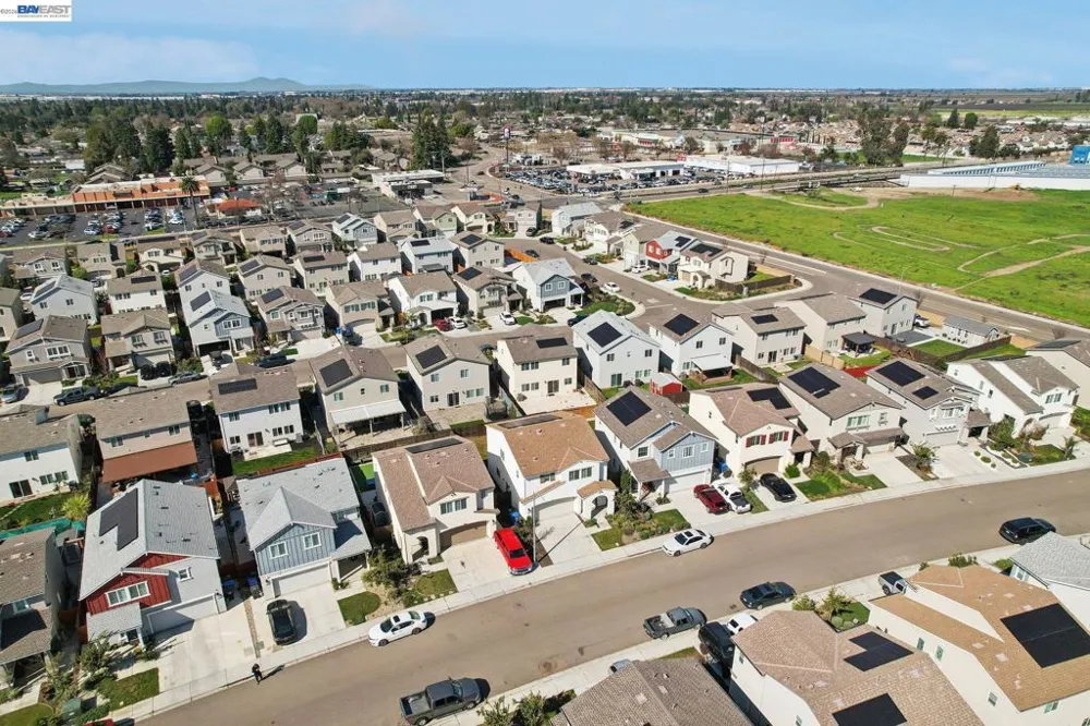 1449 Dorona Ln Manteca, CA 95336
