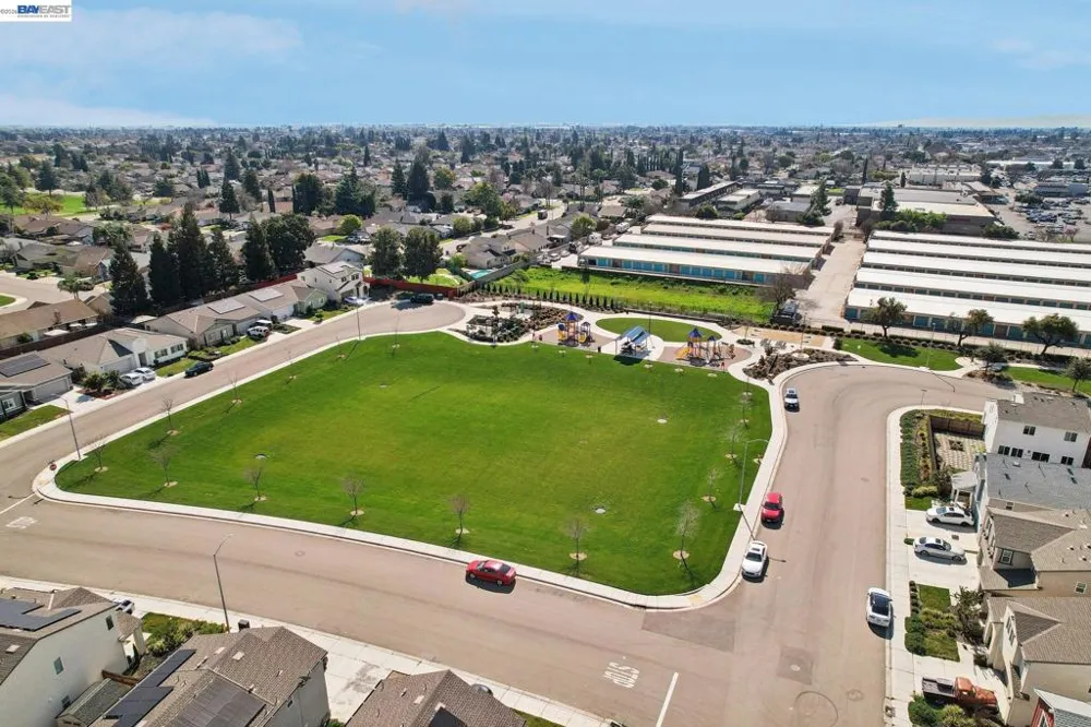 1449 Dorona Ln Manteca, CA 95336