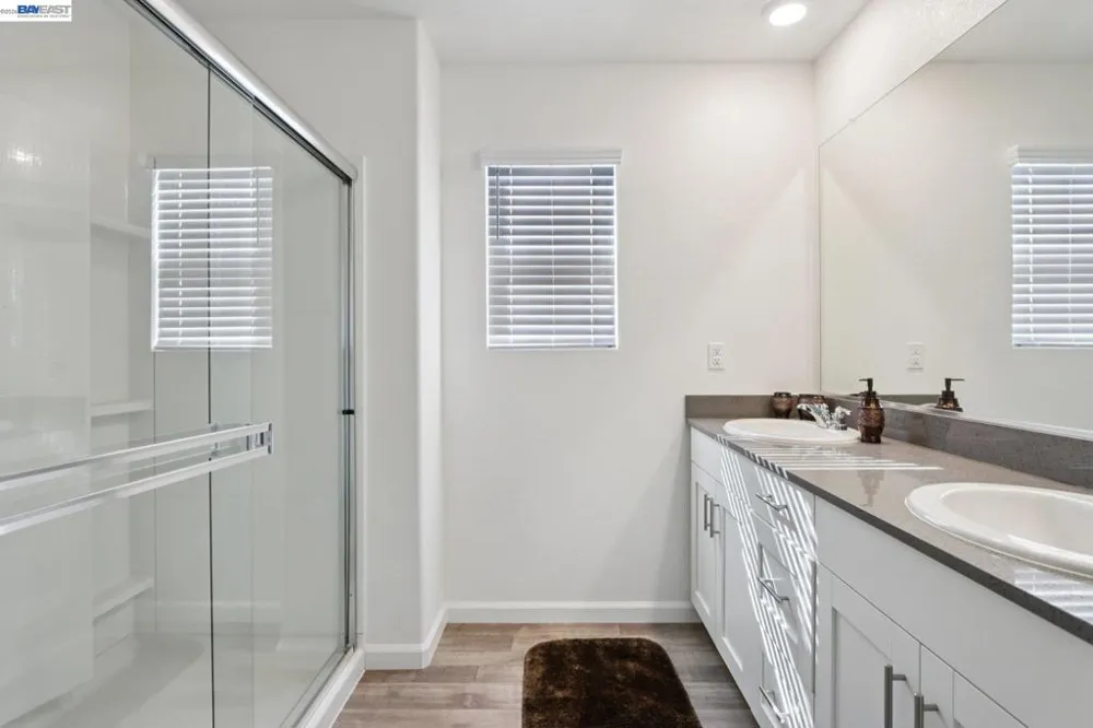 1449 Dorona Ln Manteca, CA 95336