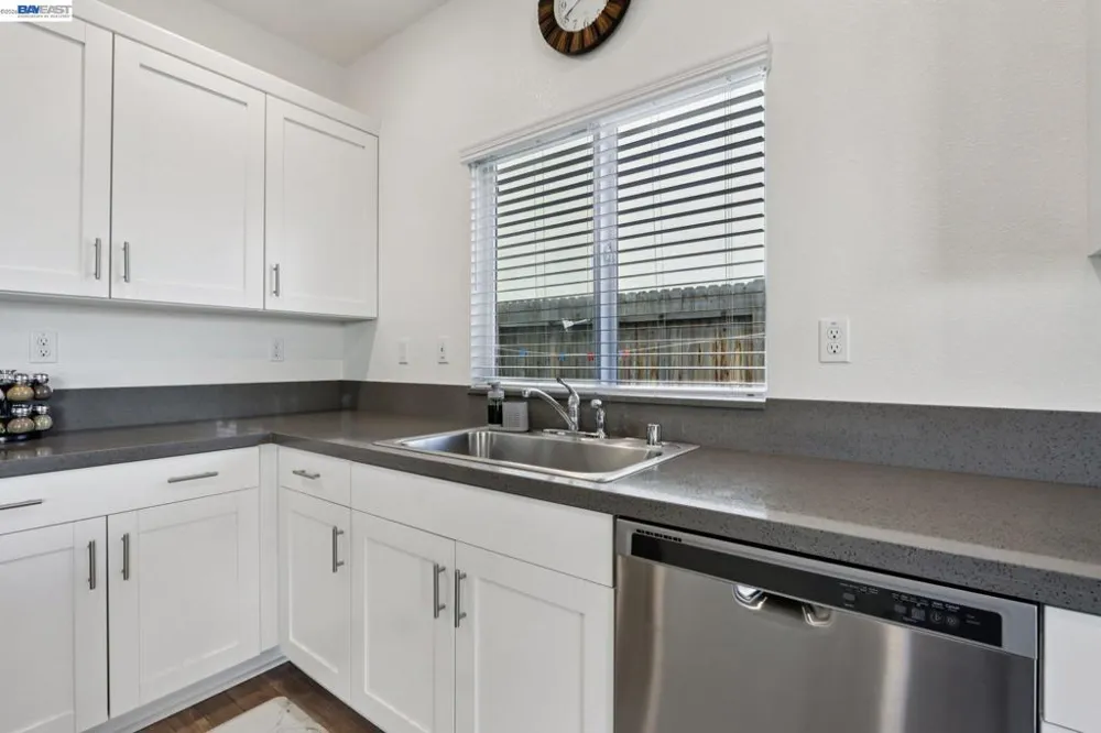 1449 Dorona Ln Manteca, CA 95336