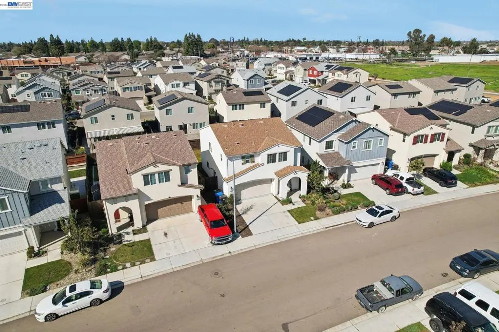 1449 Dorona Ln Manteca, CA 95336