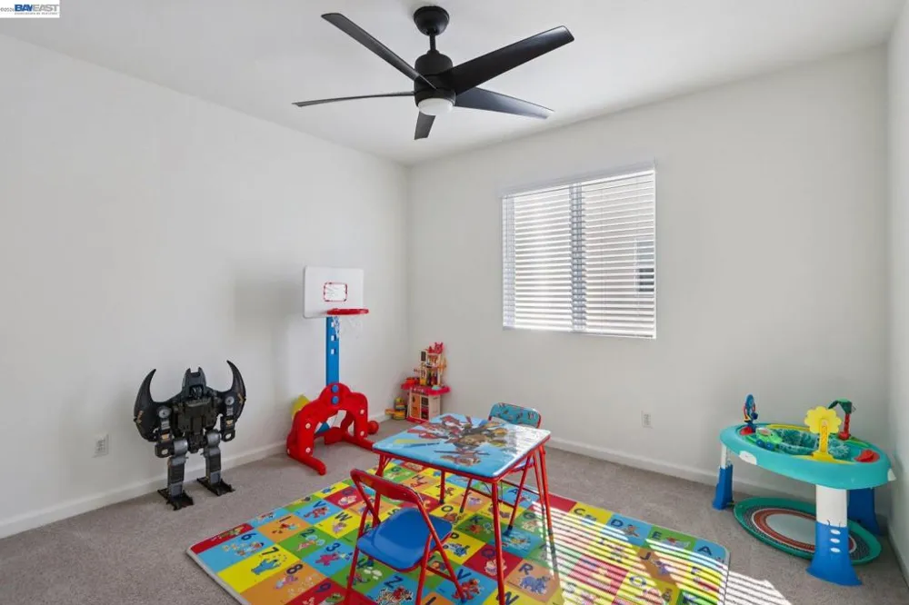 1449 Dorona Ln Manteca, CA 95336