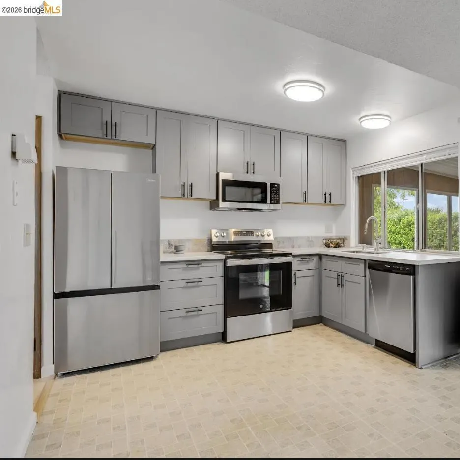 341 Inverness Drive Vallejo, CA 94589