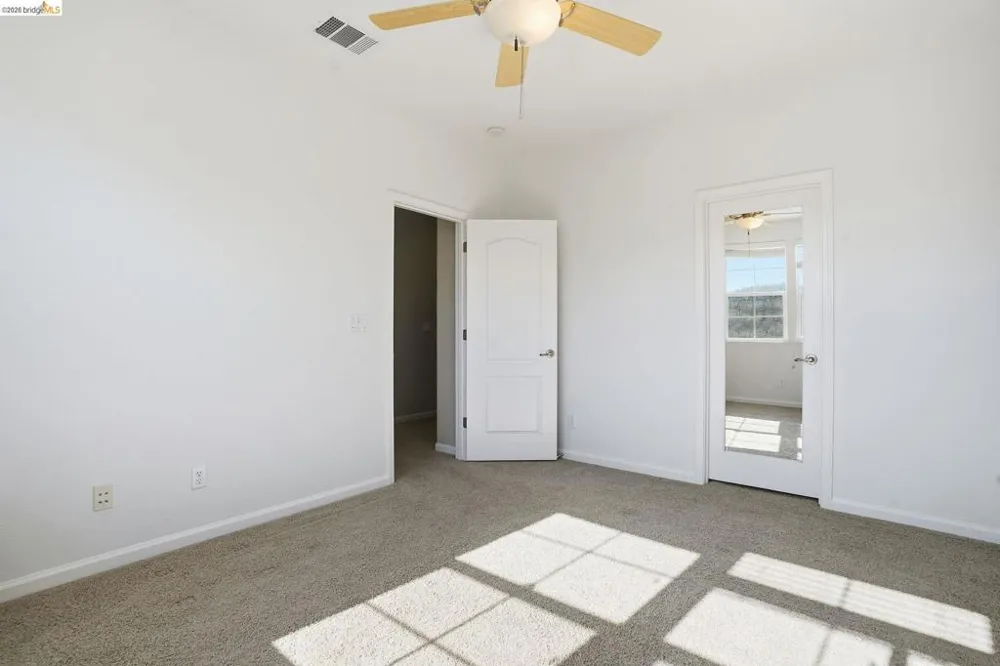 9489 California Oak Cir Patterson, CA 95363