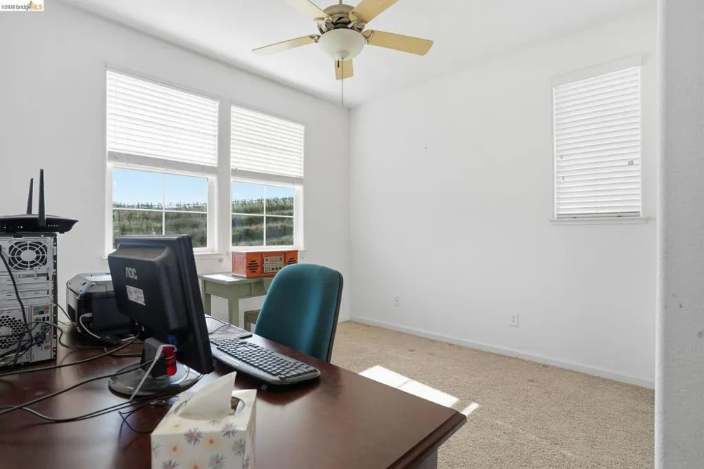 9489 California Oak Cir Patterson, CA 95363