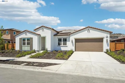 427 Trellis Way