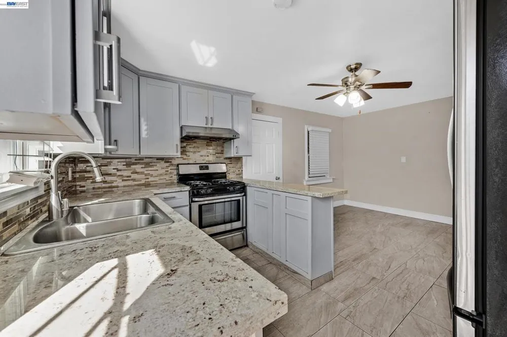 1203 H St Union City, CA 94587