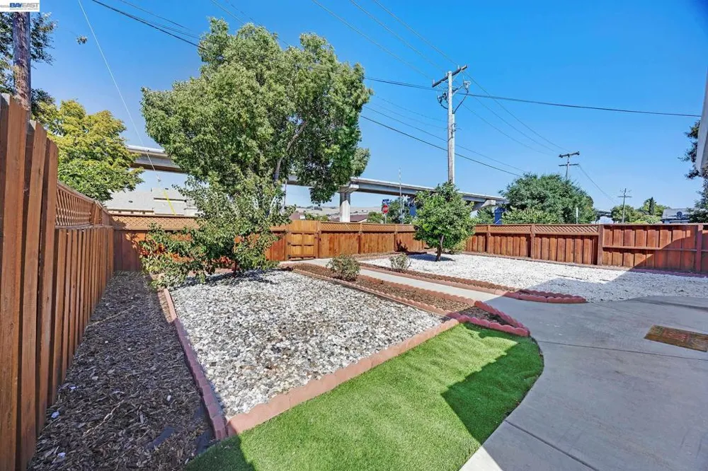 1203 H St Union City, CA 94587