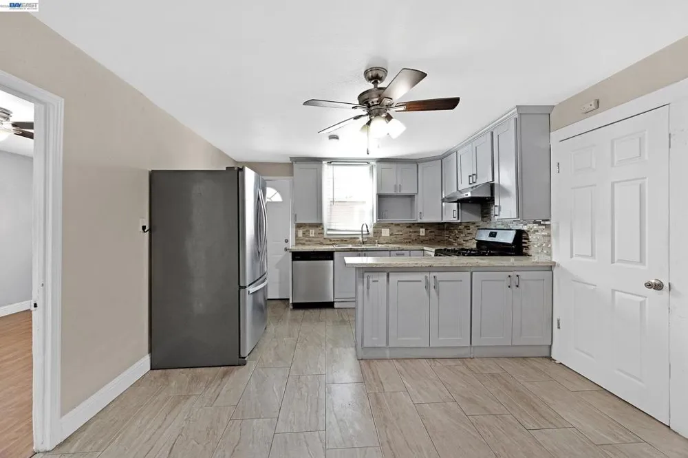 1203 H St Union City, CA 94587