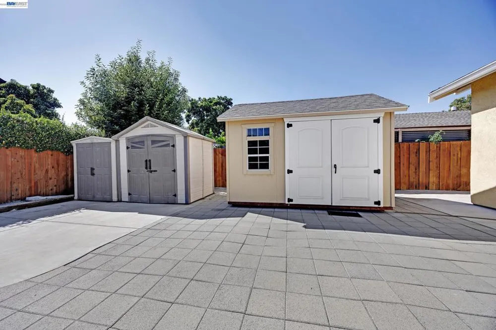 1203 H St Union City, CA 94587