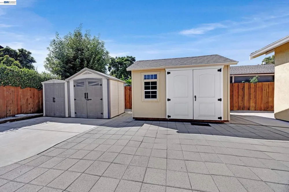 1203 H St Union City, CA 94587