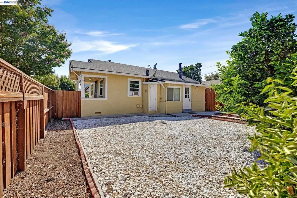 1203 H St Union City, CA 94587