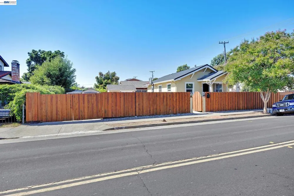 1203 H St Union City, CA 94587
