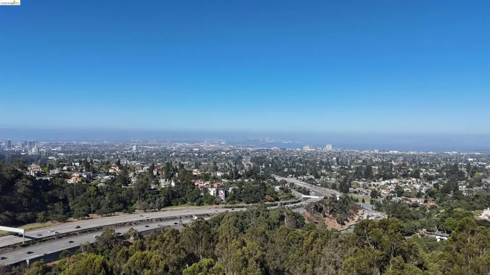 8 Hiller Dr. Oakland, CA 94618