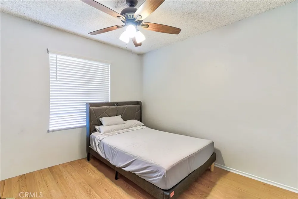 8936 summerwood way Fontana, CA 92335