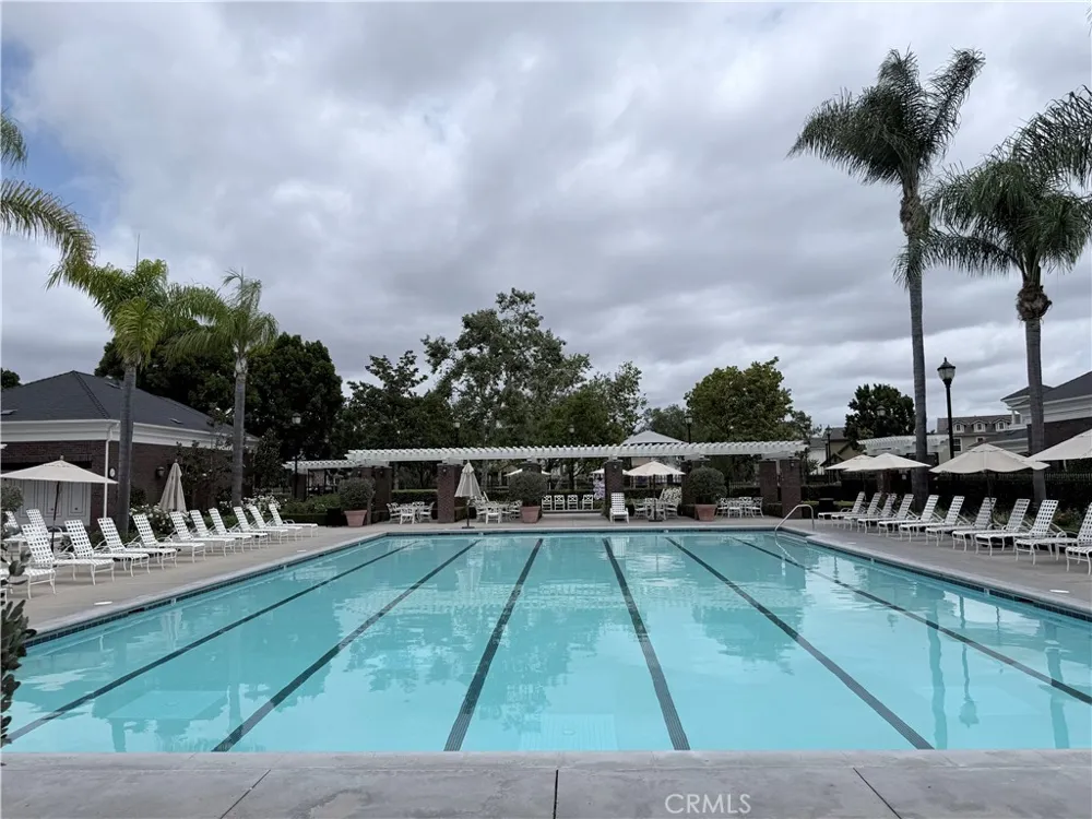 15231 Calverton Tustin, CA 92782