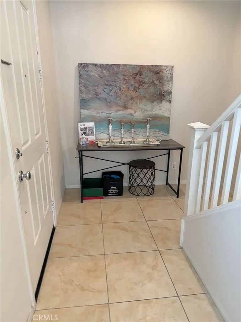 15231 Calverton Tustin, CA 92782