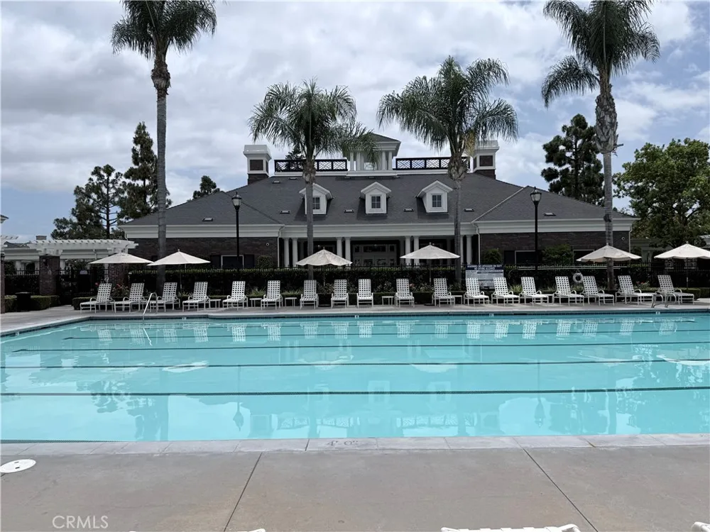15231 Calverton Tustin, CA 92782