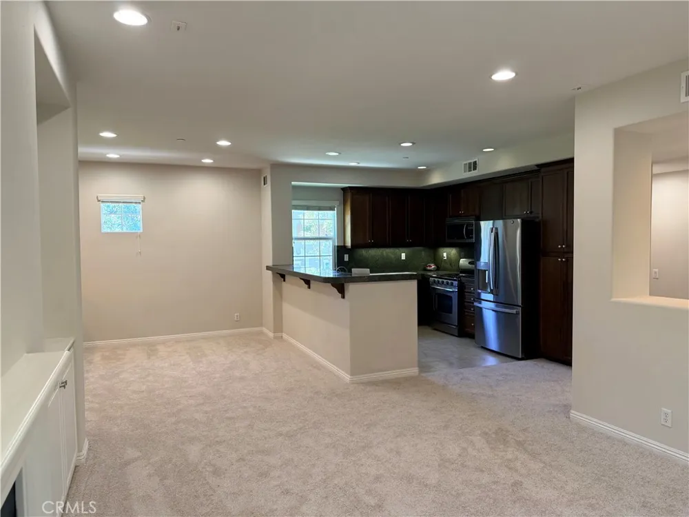 15231 Calverton Tustin, CA 92782