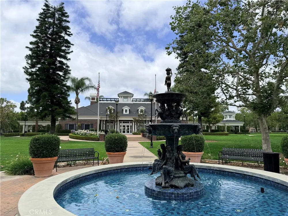 15231 Calverton Tustin, CA 92782