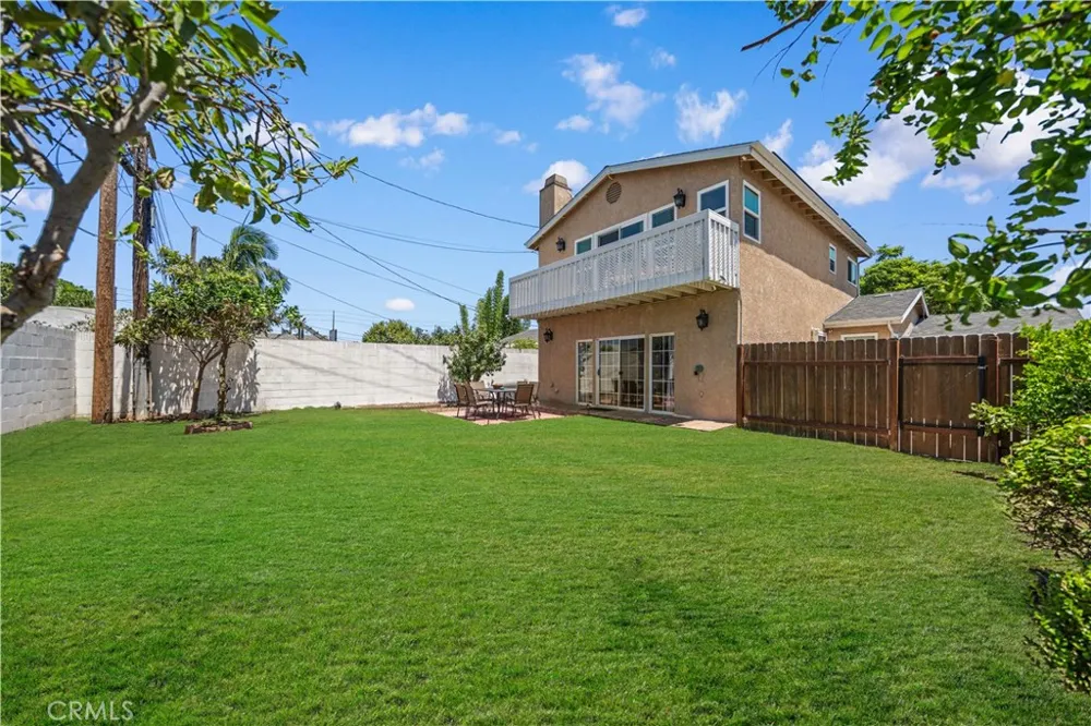 15213 Daphne Avenue Gardena, CA 90249