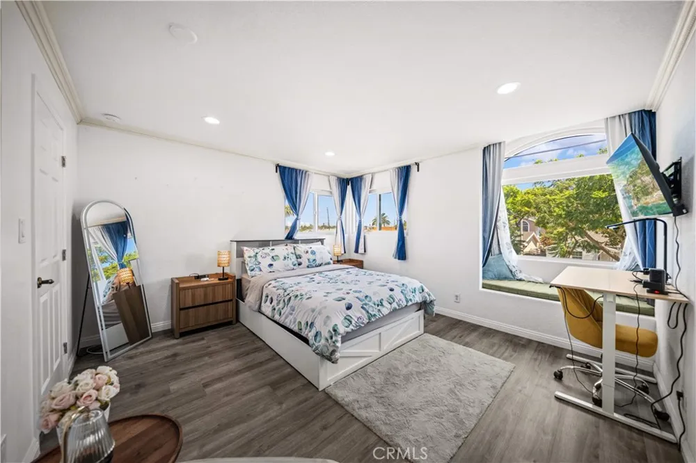 15213 Daphne Avenue Gardena, CA 90249