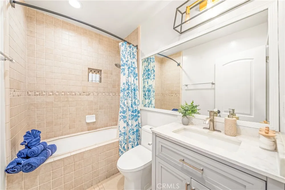 15213 Daphne Avenue Gardena, CA 90249