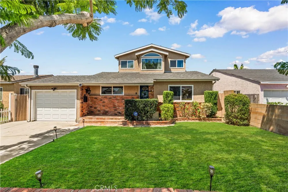 15213 Daphne Avenue Gardena, CA 90249